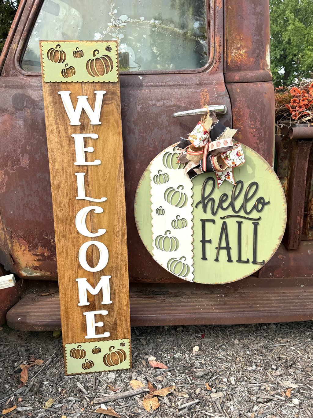 Hello Fall Pumpkin Door Hanger Kit