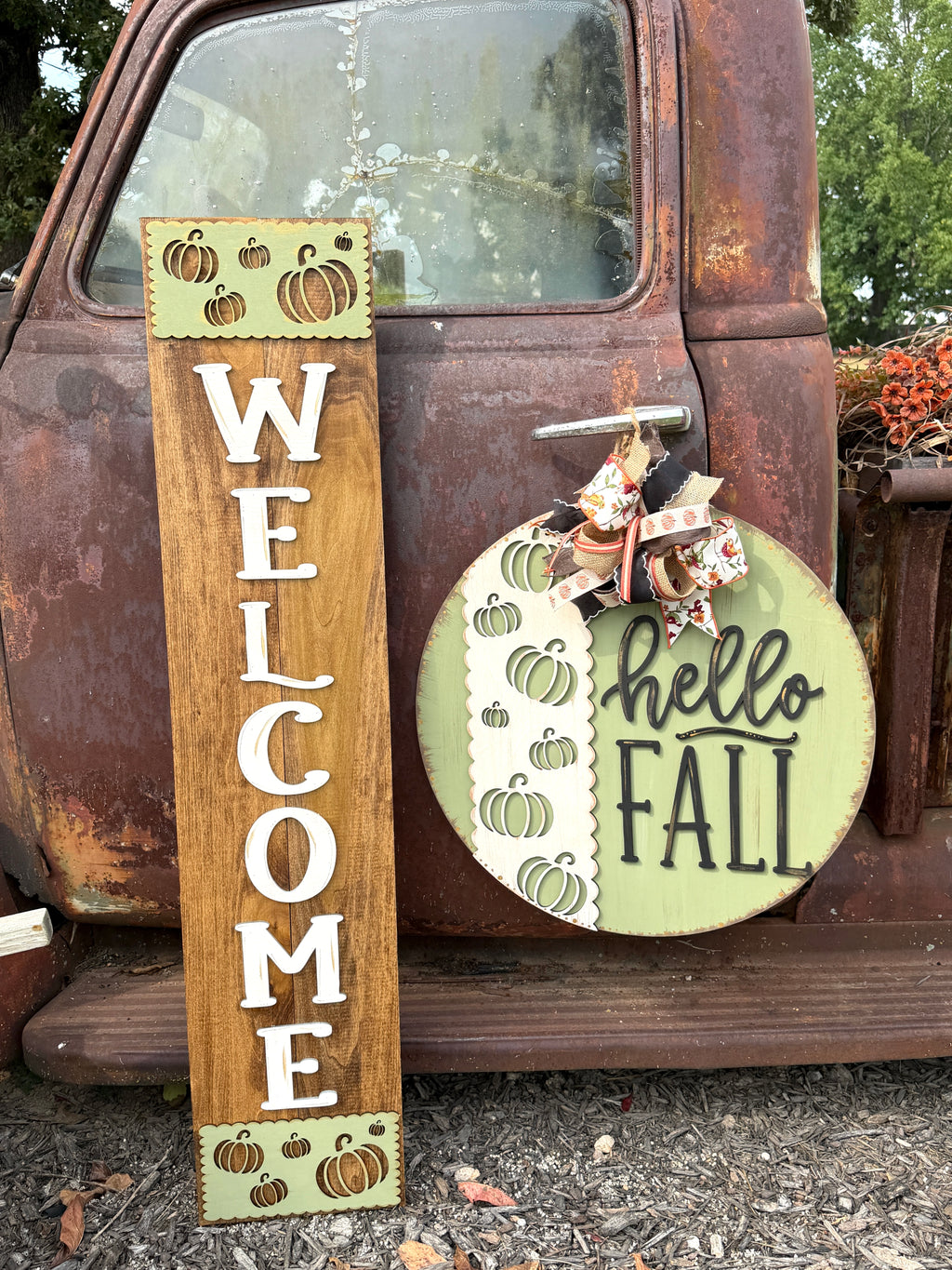 Hello Fall Pumpkin Door Hanger Kit